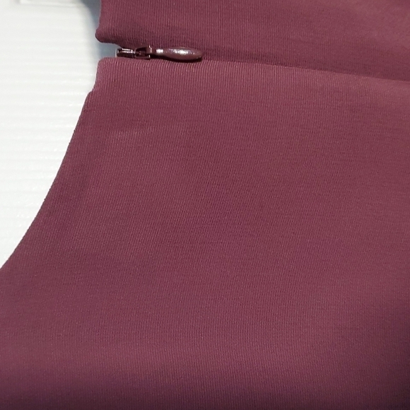 𝅺UNIVERSAL Standard Dress - Picture 16 of 16